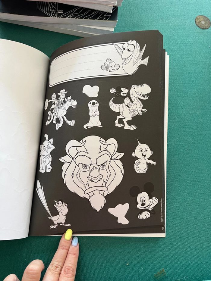 Art thérapie Disney 220 Stickers à colorier - photo numéro 15