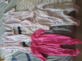 Lot de 4 pyjamas