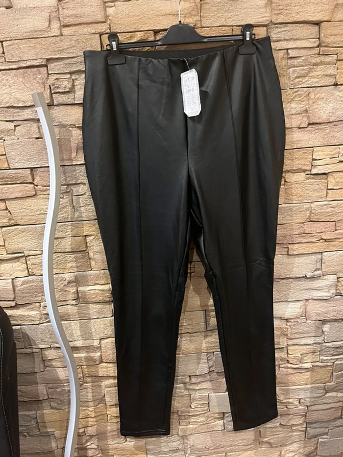 Legging similicuir XXL - 50/52 KIABI neuf