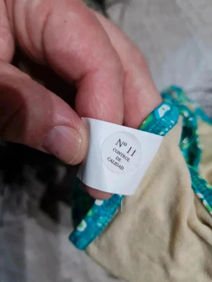 Haut de maillot de bain - photo numéro 6