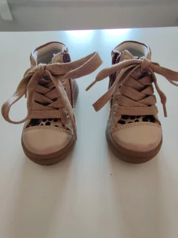 Baskets fille 20