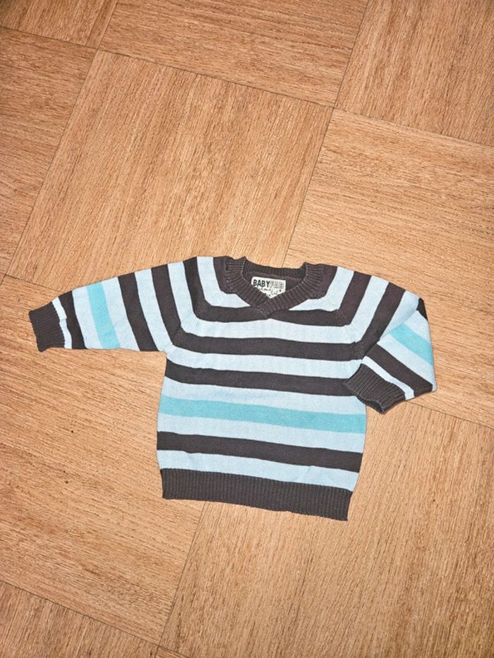 Lot de t-shirt manches longues et pull - photo numéro 2