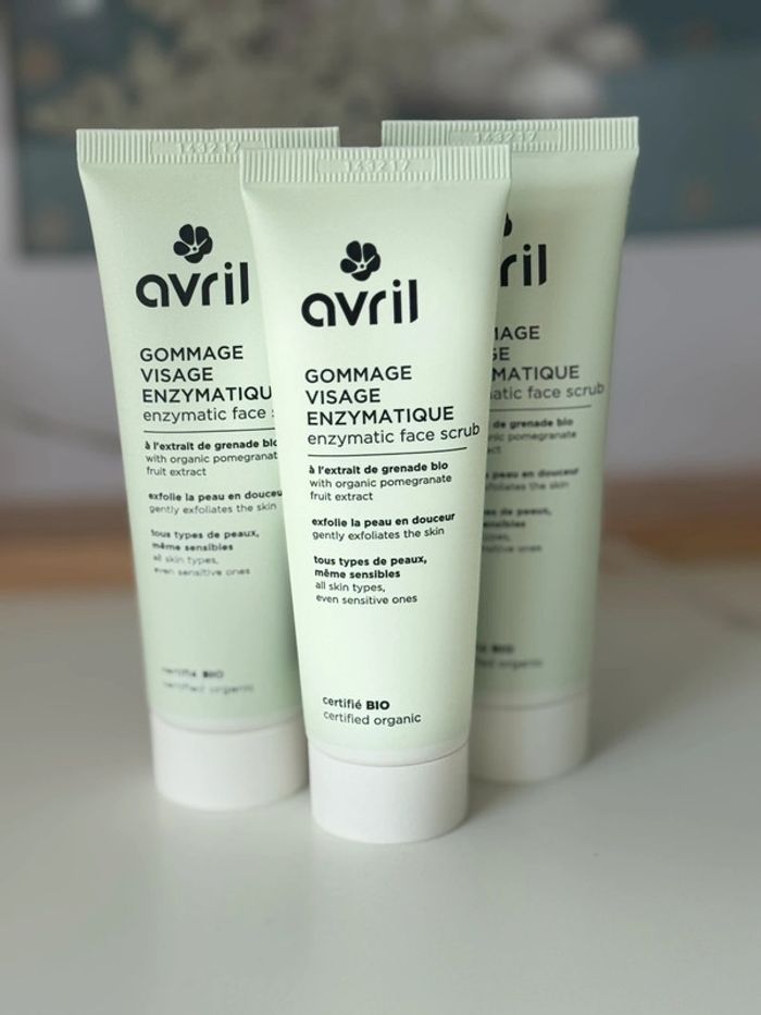 3 tubes gommages enzymatique visage Avril bio 50ml