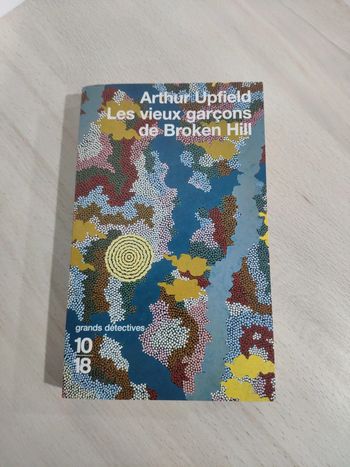 Livre poche grands détectives 10/18 les vieux garçons de Broken hill