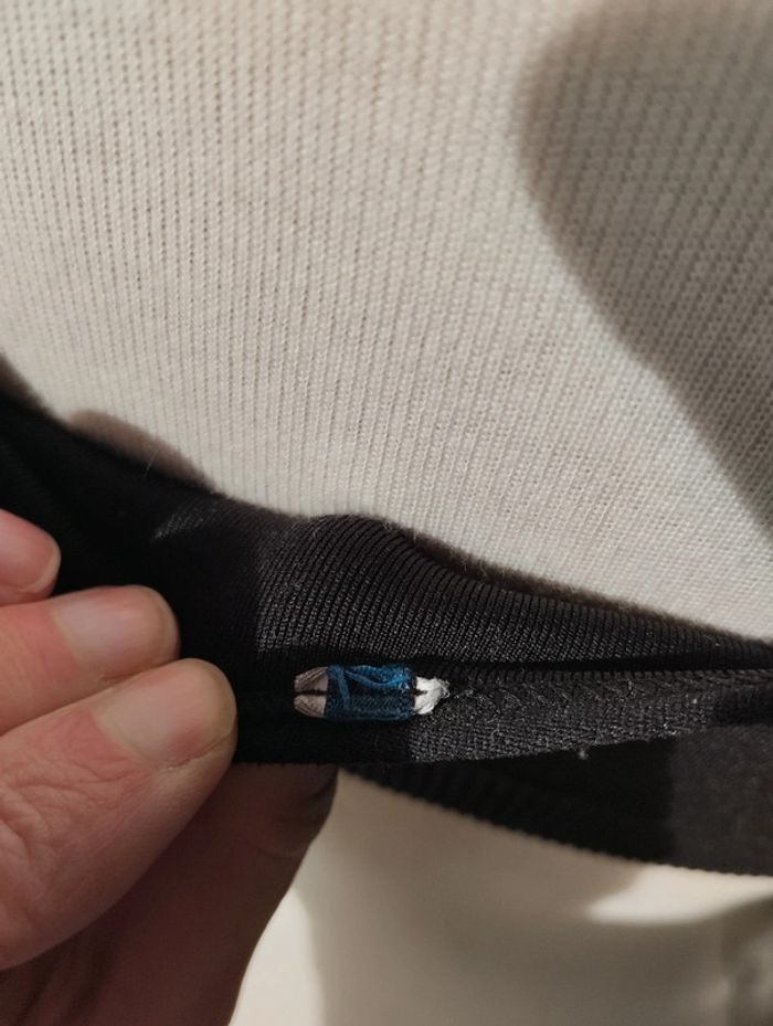 Brassière de sport 🖤 - photo numéro 4