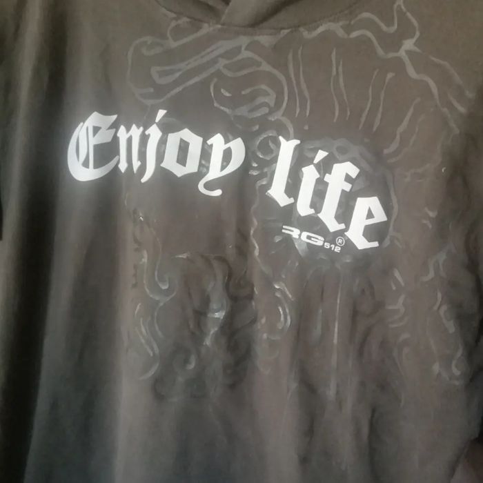 🌸Tee-shirt kaki à capuche à motifs en relief Taille 38/40 "RG 512" Neuf 🌸 - photo numéro 3