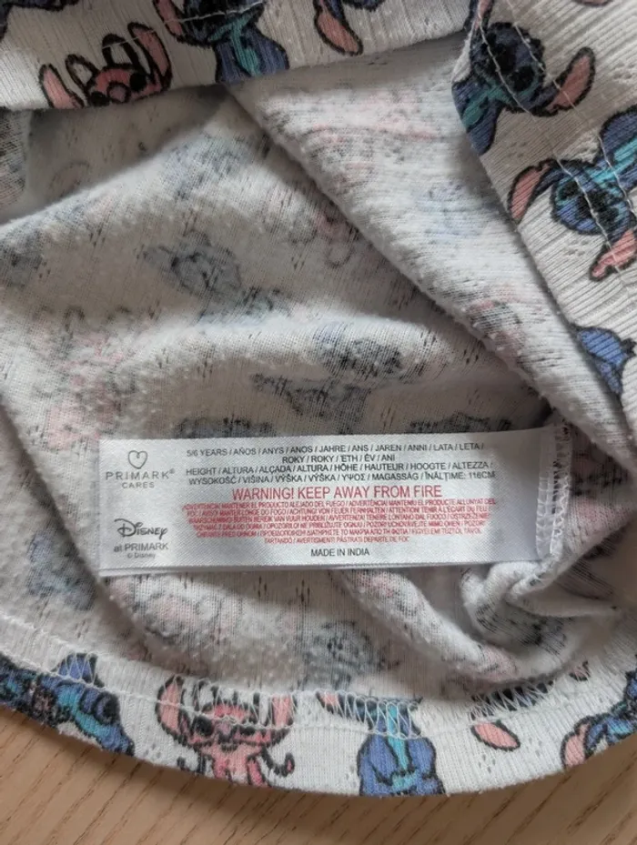 Lot 3 débardeurs thermique Stitch disney - photo numéro 8