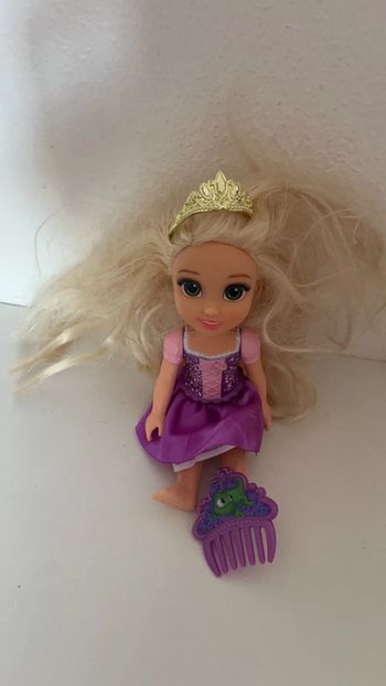 Petite poupée princesse