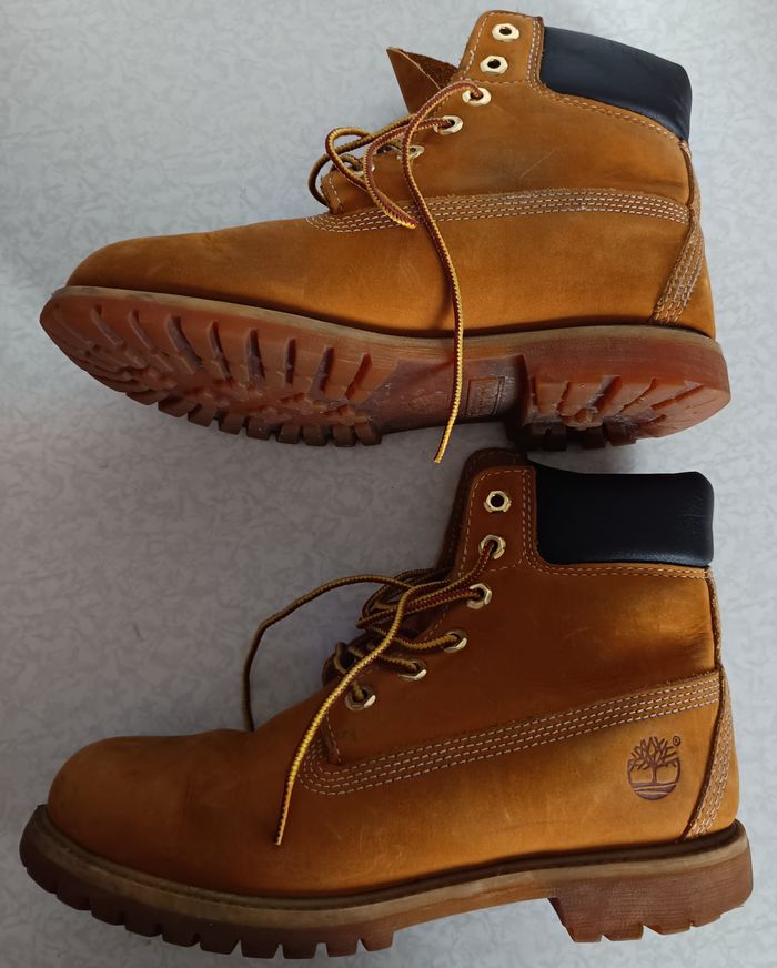 Boots Homme Timberland Taille EU 41,5 / US 8 Cuir Velouté véritable Imperméable - photo numéro 2