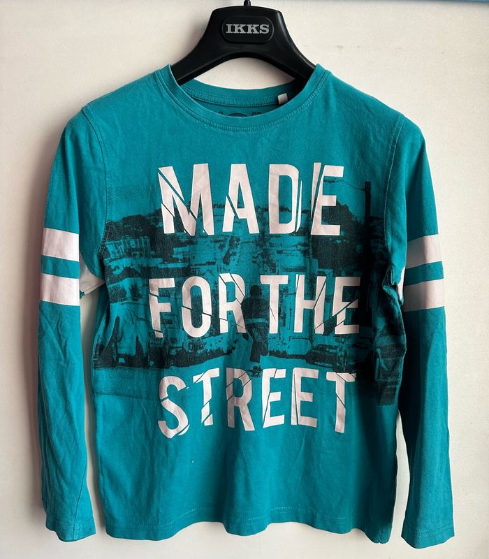 T-shirt made for street