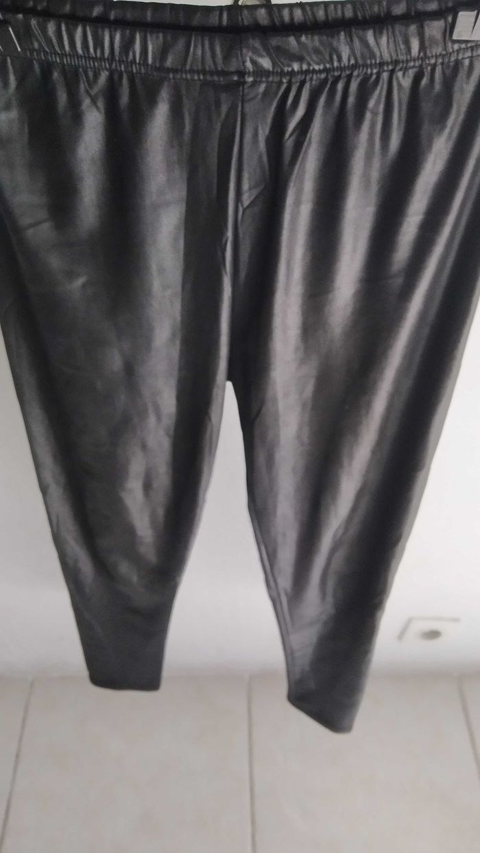 Legging imitation cuir