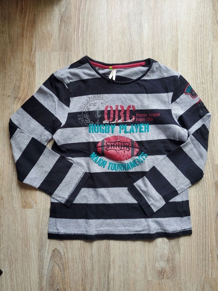 T shirts et veste 10ans - photo numéro 5