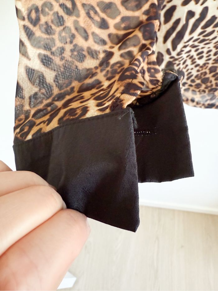 Chemise manches longues léopard marron noir beige taille 40 L - photo numéro 3