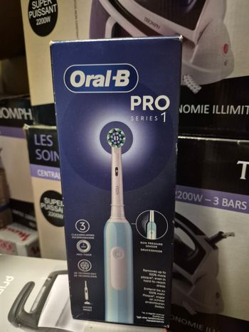 Brosse à Dents électriques oral b Pro 1.