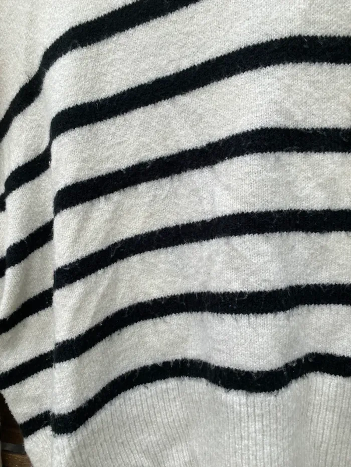 Pull col roulé - photo numéro 3