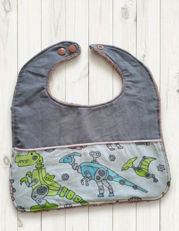 Bavoir classique Création fait main artisanale