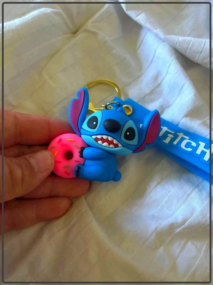 Porte clef stitch - photo numéro 2