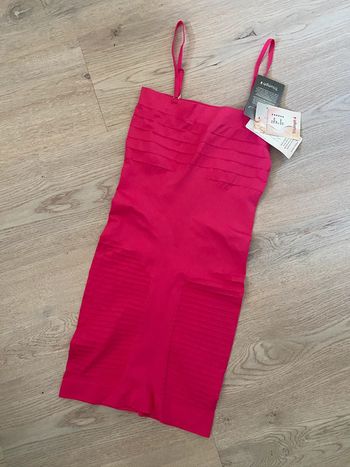 Fond de robe gainante gaine Triumph taille M Neuf