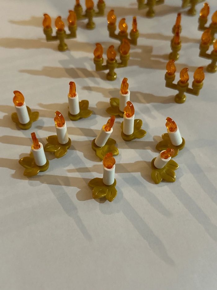 Lot de 10 chandeliers et 10 bougeoirs, accessoires Lego - photo numéro 2