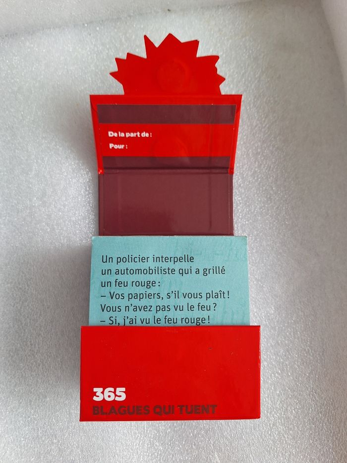 Petit coffret de 365 blagues comme neuf - photo numéro 2