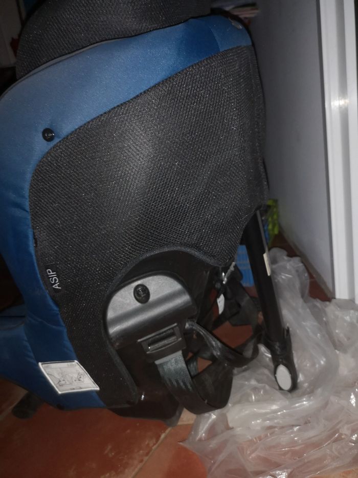 Siège auto 0-25kg dos à la route AXKid - photo numéro 2