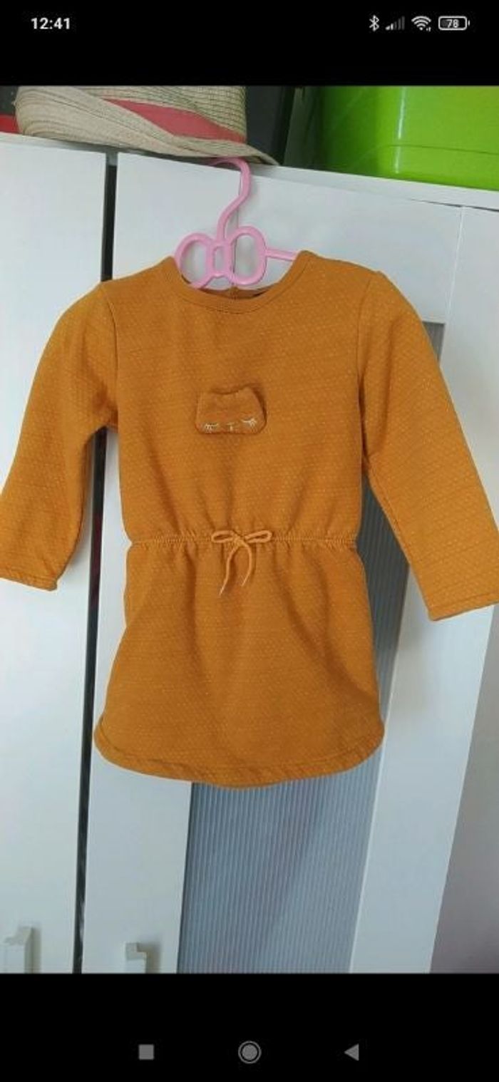 Robe moutarde