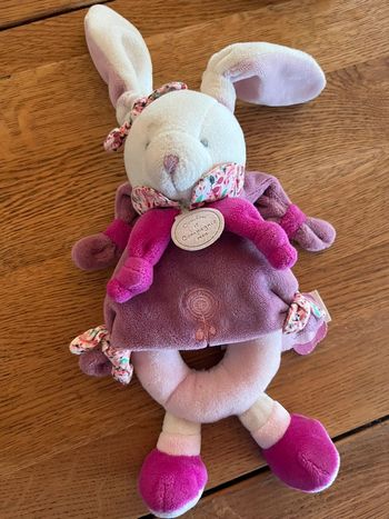 Hochet lapin doudou et compagnie