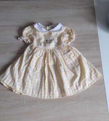 Robe manche courte et col claudine