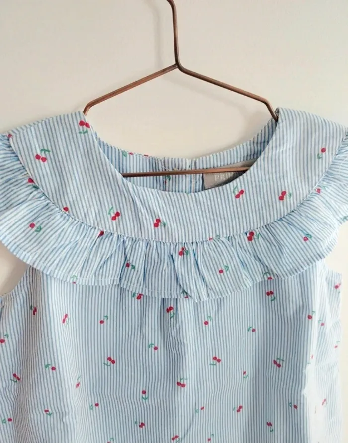 Blouse neuve sans manche Primark (36 mois) - photo numéro 2