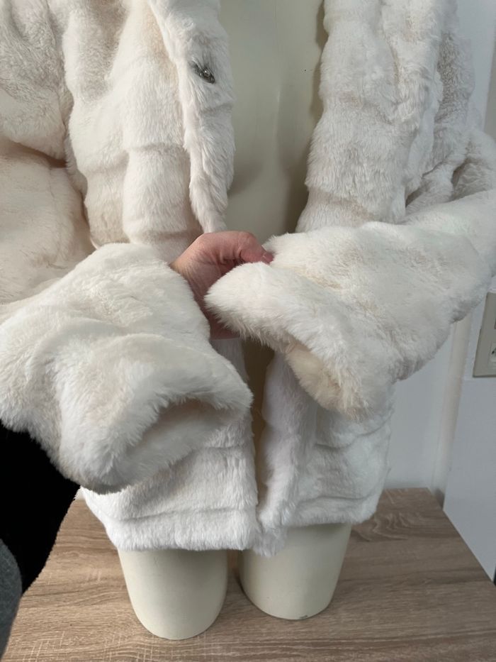 Manteau tout doux taille S/M - photo numéro 5