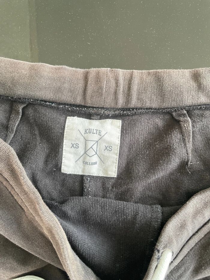 Short en taille XS - photo numéro 3