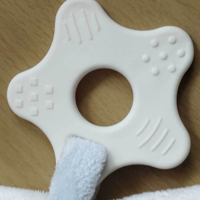 Doudou pour bébé avec anneau dentition - photo numéro 5