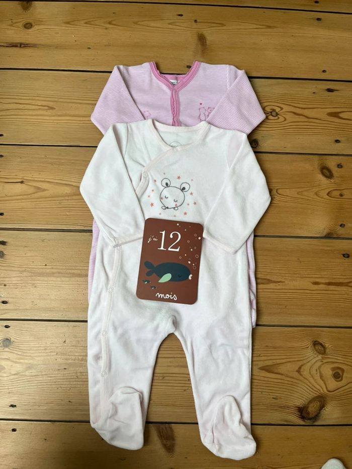 Lot de deux pyjamas une pièce velours bébé fille