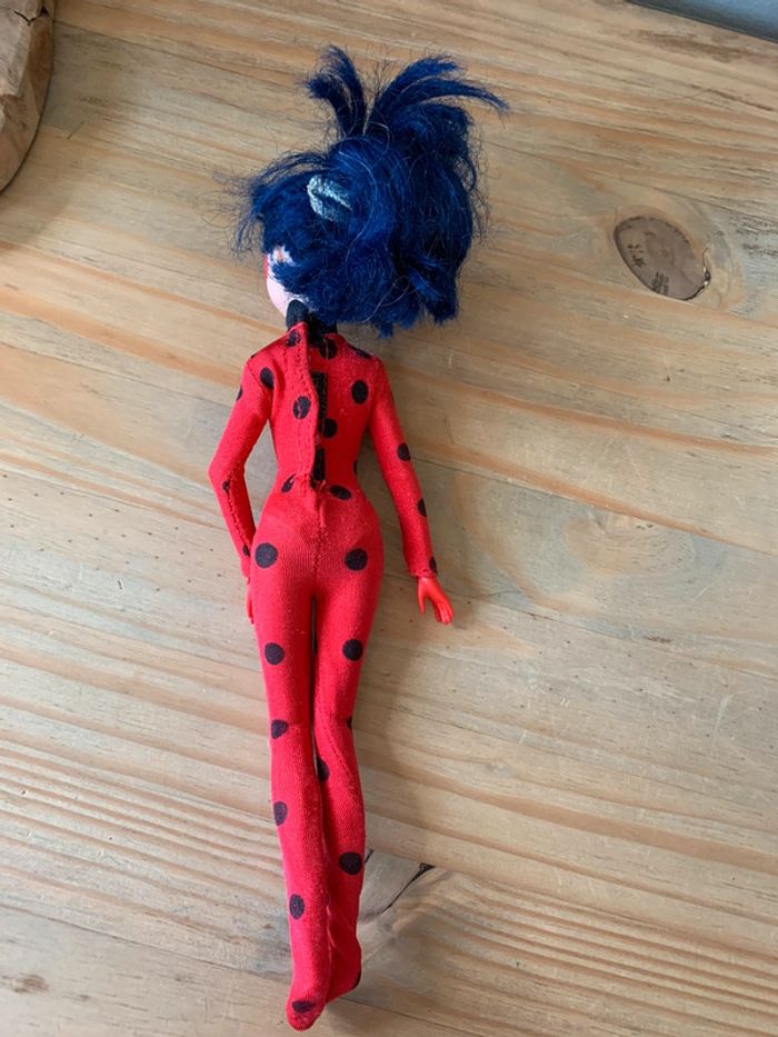 Poupée miraculous - photo numéro 2