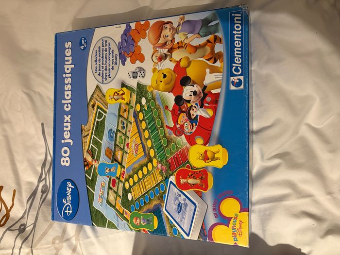Boîte de 80 jeux classiques Disney en l’état