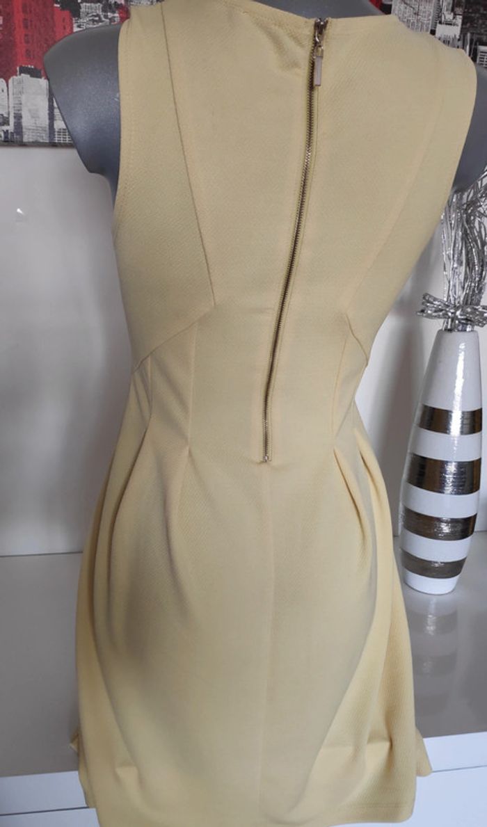 Robe jaune pale pimkie Taille M - photo numéro 3