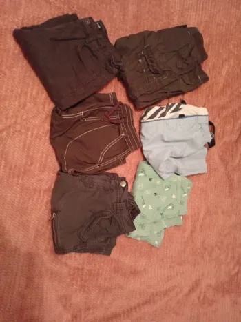 Lot shorts bermudas