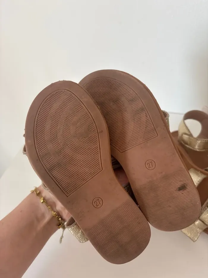 Sandales dorées - photo numéro 5