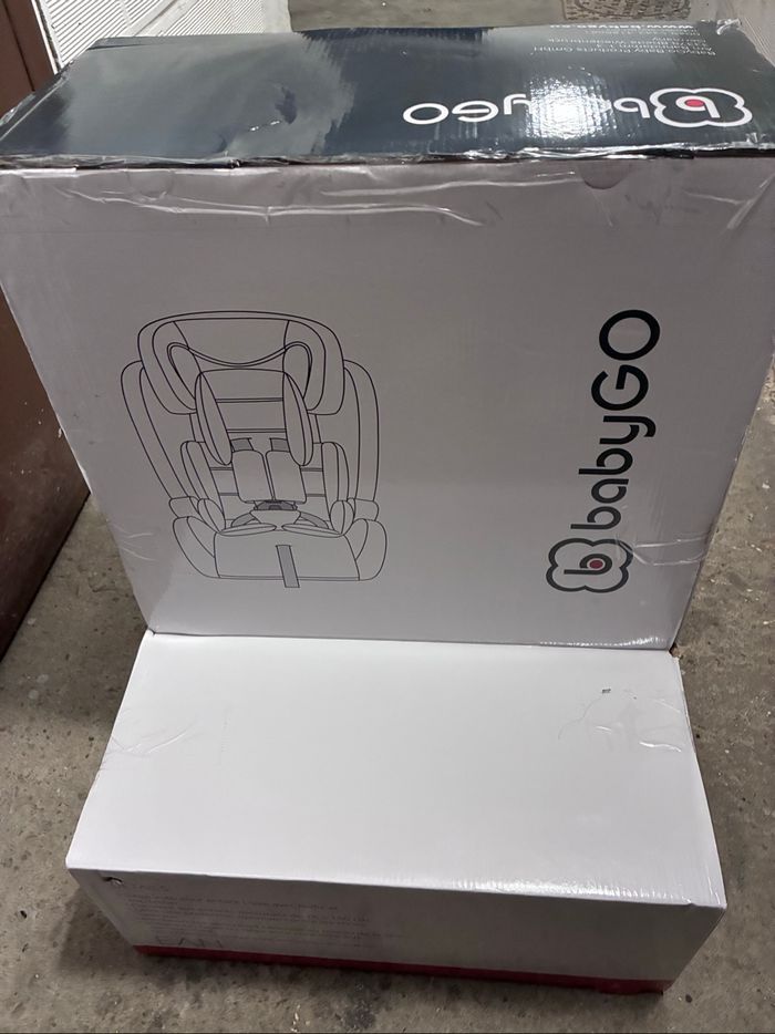 Siège-auto i-Size "Freefix" de 76 à 150 cm babyGO - photo numéro 2