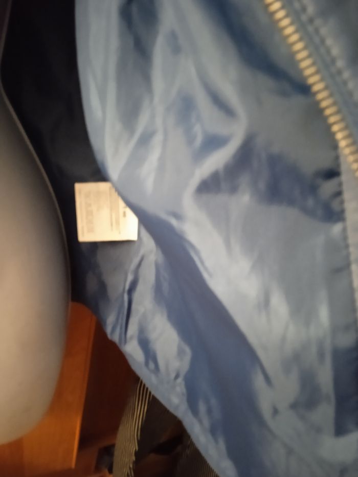Beau blouson bleu en simili cuir Kiabi taille 46 comme neuf - photo numéro 5