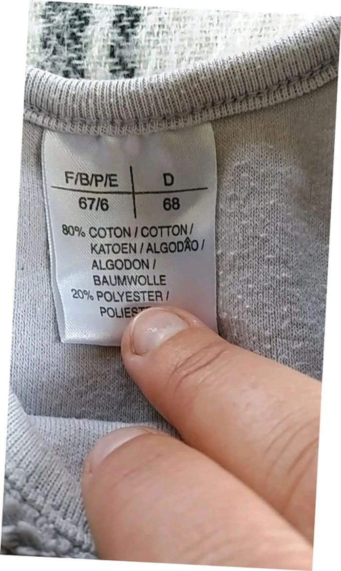 Ensemble enfant taille 6 mois - photo numéro 2