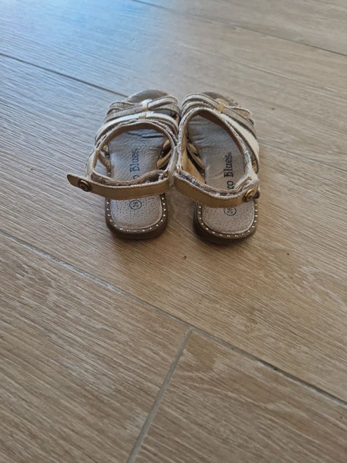 Sandales - photo numéro 2