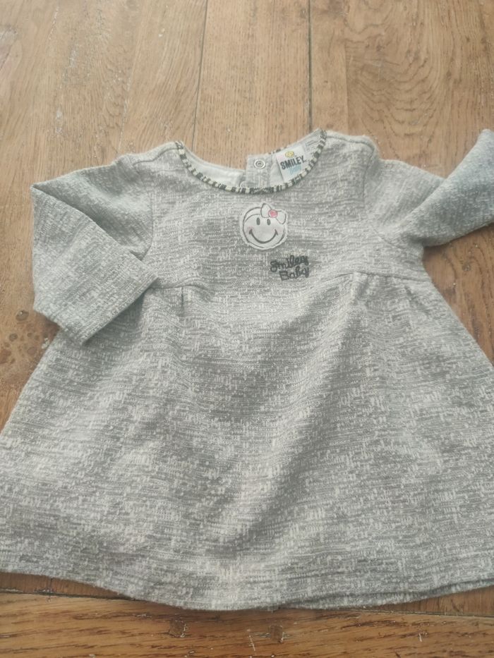 Robe légèrement épaisse 3 mois