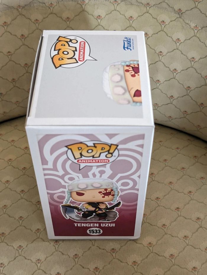 Funko Pop! Tengen Uzui 1533 Chase Demon Slayer sous Sleeve - photo numéro 4