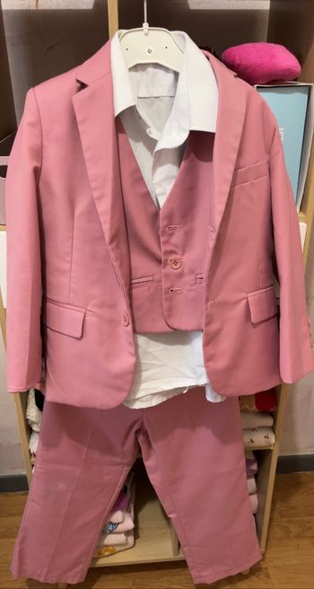 Costume