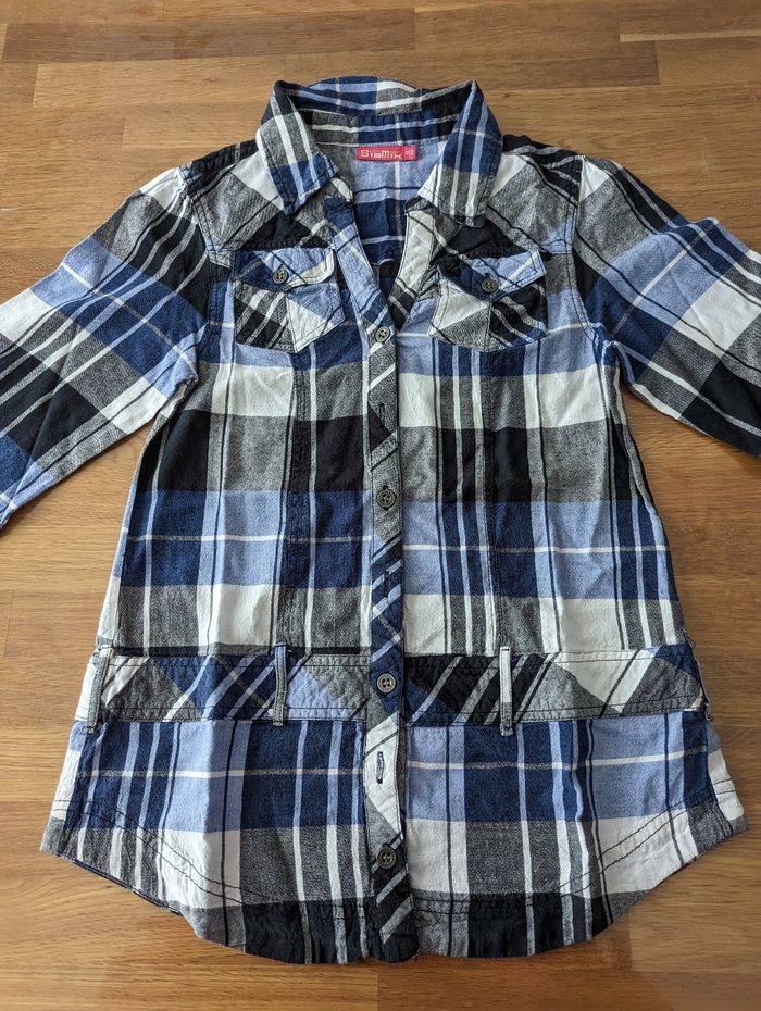 Tunique longue/chemise fille 10 ans Sismix
Très bon état - photo numéro 3