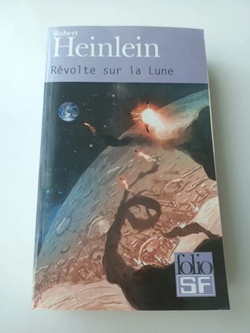 Livre révolte sur la lune (robert Heinlein / folio SF)