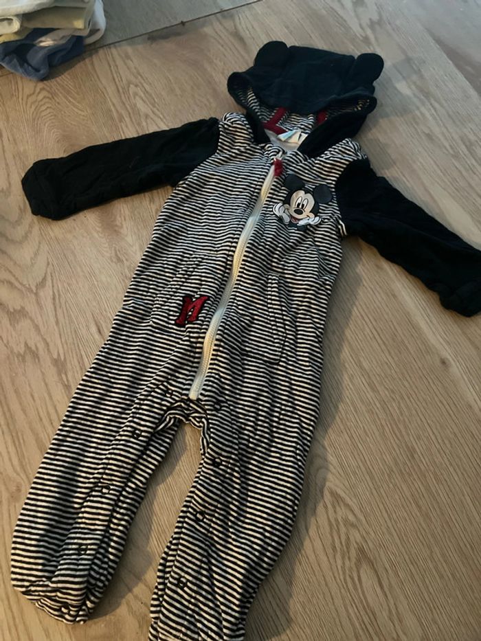 Combinaison Mickey