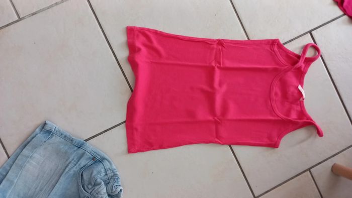 Débardeur rose fuchsia camaieu taille 0 tbe