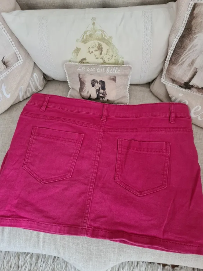 Mini jupe rose fushia Pimkie Taille 40 - photo numéro 2